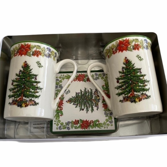 Christmas 🎄 mugs - Picture 2 of 6